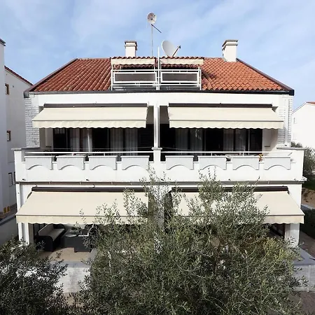 11628c * Vodice